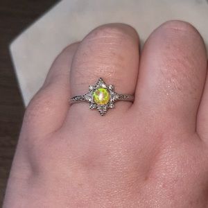Fragrant jewels sunburst ring size 10